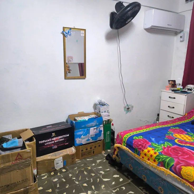 Biplanta de 3 habitaciones en venta en Diez de Octubre, La Habana