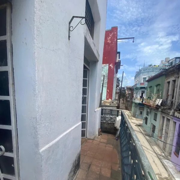 House with 3 bedrooms for sale in Centro Habana, La Habana - 5