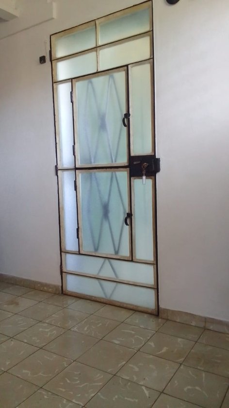 Apartamento de 2 habitaciones en venta en Mulgoba, Boyeros, La Habana