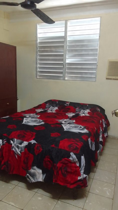 Apartamento de 2 habitaciones en venta en Mulgoba, Boyeros, La Habana