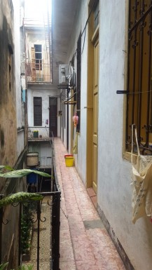 House with 5 bedrooms for sale in Dragones, Centro Habana, La Habana