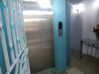 Apartamento de 4 habitaciones en venta en Vedado, Plaza de la Revolución, La Habana