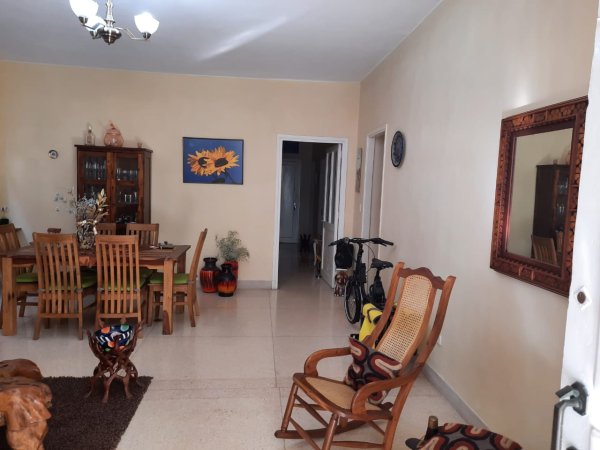 Casa Independiente de 4 habitaciones en venta en Playa, La Habana - 14