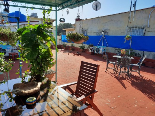 Casa Independiente de 4 habitaciones en venta en Playa, La Habana - 6