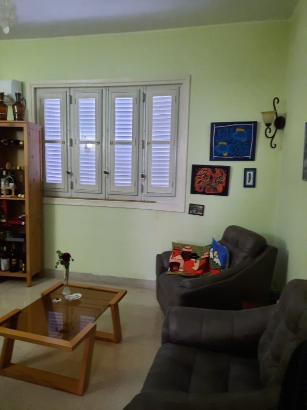 Casa Independiente de 4 habitaciones en venta en Playa, La Habana