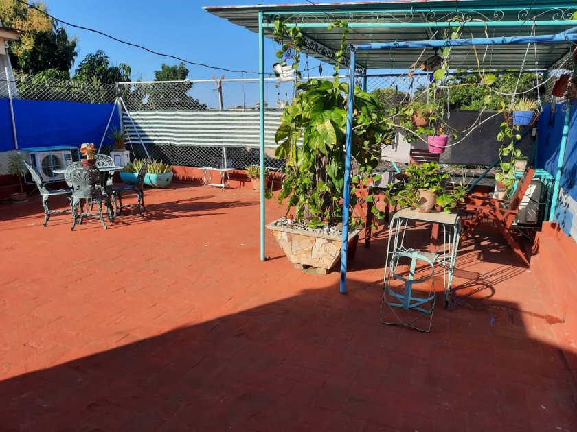 Casa Independiente de 4 habitaciones en venta en Playa, La Habana