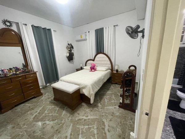 Apartment with 4 bedrooms for sale in Vedado - Malecón, Plaza de la Revolución, La Habana - 16