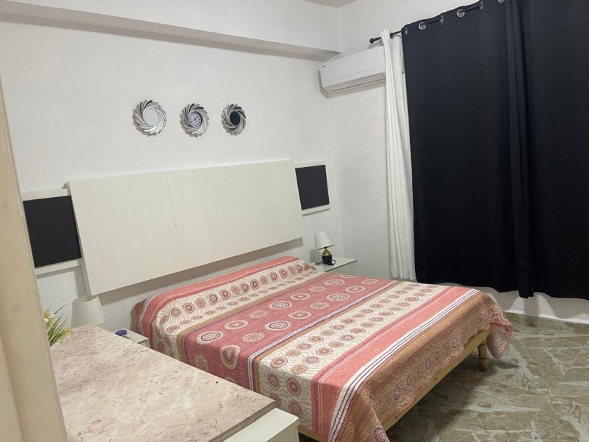 Apartamento de 4 habitaciones en venta en Vedado - Malecón, Plaza de la Revolución, La Habana