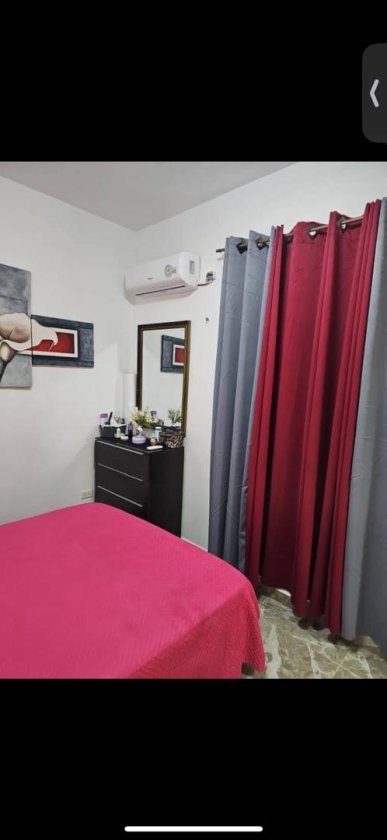 Apartamento de 4 habitaciones en venta en Vedado - Malecón, Plaza de la Revolución, La Habana