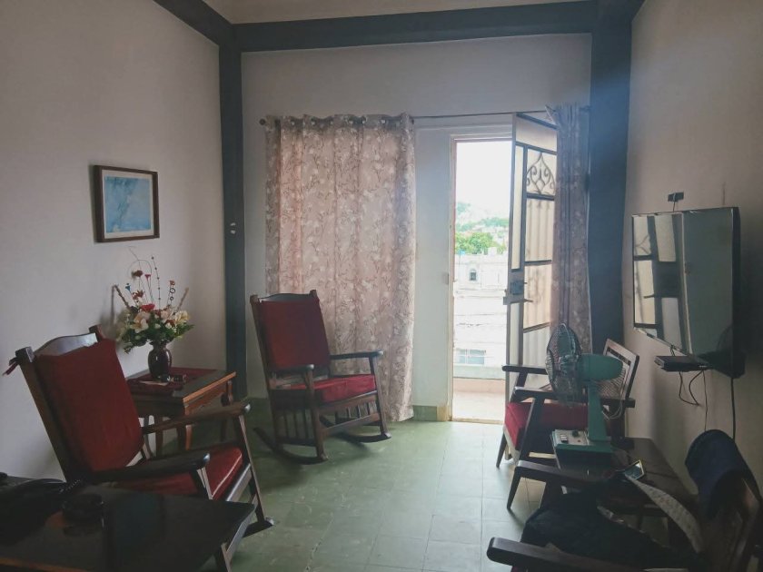 Apartamento de 2 habitaciones en venta en Diez de Octubre, La Habana
