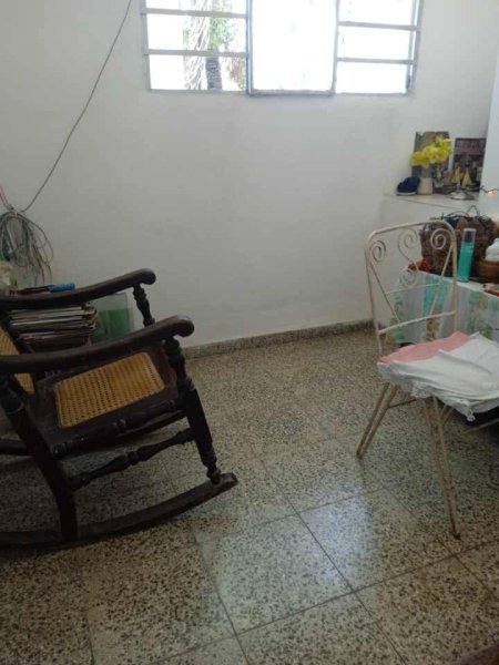 Biplanta de 4 habitaciones en venta en Arroyo Naranjo, La Habana - 16