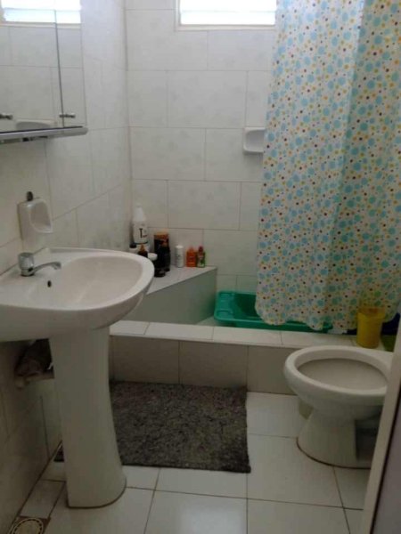 Biplanta de 4 habitaciones en venta en Arroyo Naranjo, La Habana - 9