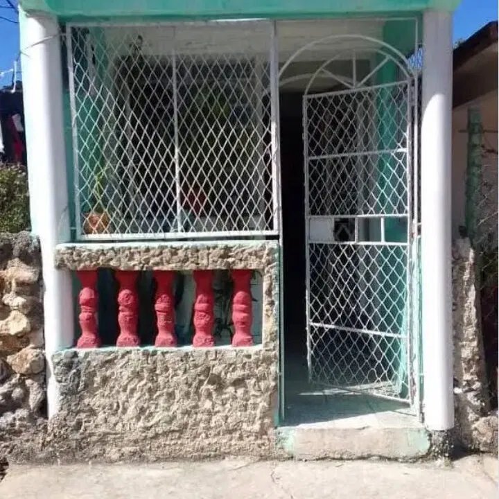 Duplex with 2 bedrooms for sale in Arroyo Naranjo, La Habana