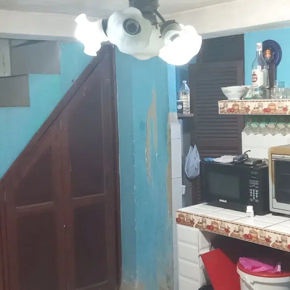 Biplanta de 3 habitaciones en venta en Diez de Octubre, La Habana