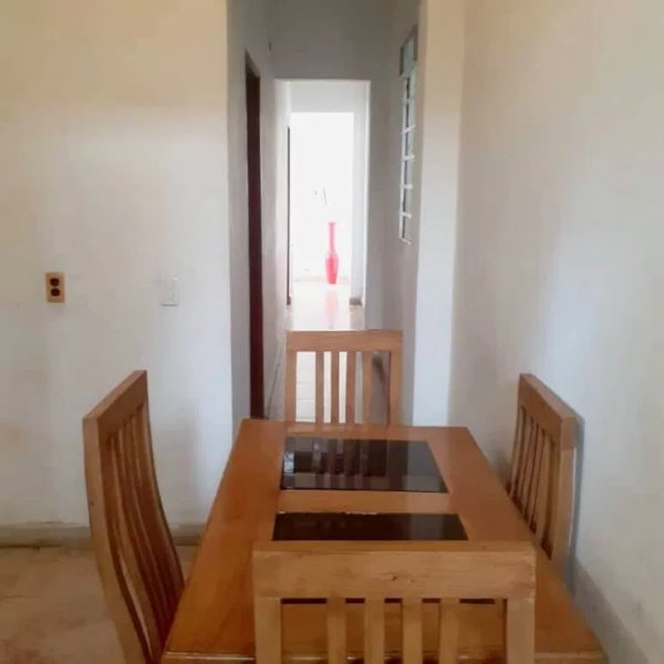 Biplanta de 4 habitaciones en venta en Marianao, La Habana - 2