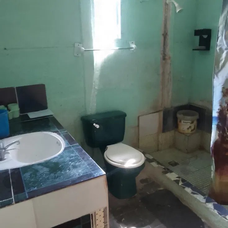 Casa de 4 habitaciones en venta en Minas, Guanabacoa, La Habana