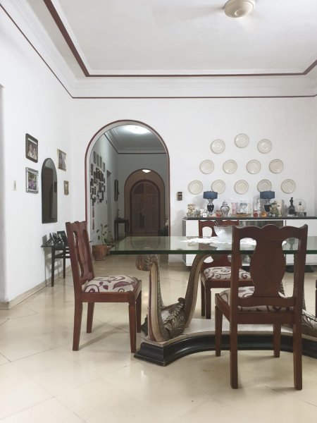 Detached House with 6 bedrooms for sale in Kholy, Playa, La Habana - 4