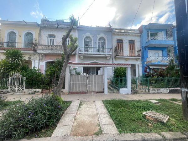 Apartamento de 2 habitaciones en venta en Vedado, Plaza de la Revolución, La Habana