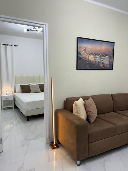 Apartment with 2 bedrooms for sale in Vedado, Plaza de la Revolución, La Habana - 3