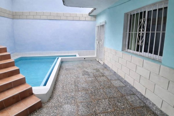 Casa de 4 habitaciones en venta en Matanzas - 2