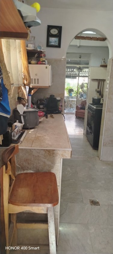 Casa de 4 habitaciones en venta en La Lisa, La Habana