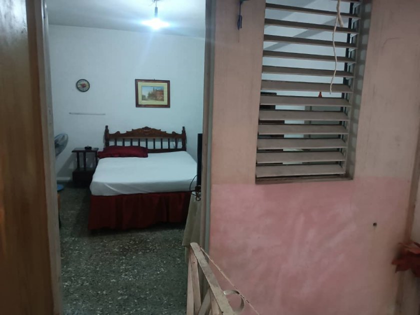 Biplanta de 3 habitaciones en venta en Cayo Hueso, Centro Habana, La Habana