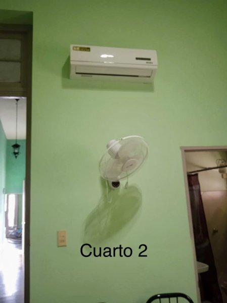 Casa de 3 habitaciones en venta en Luyanó, Diez de Octubre, La Habana - 10