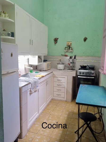 Casa de 3 habitaciones en venta en Luyanó, Diez de Octubre, La Habana - 6