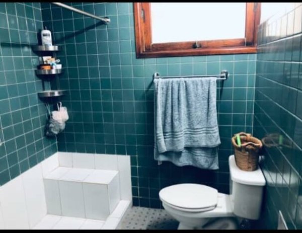 Casa Independiente de 4 habitaciones en venta en Casino Deportivo, Cerro, La Habana - 11