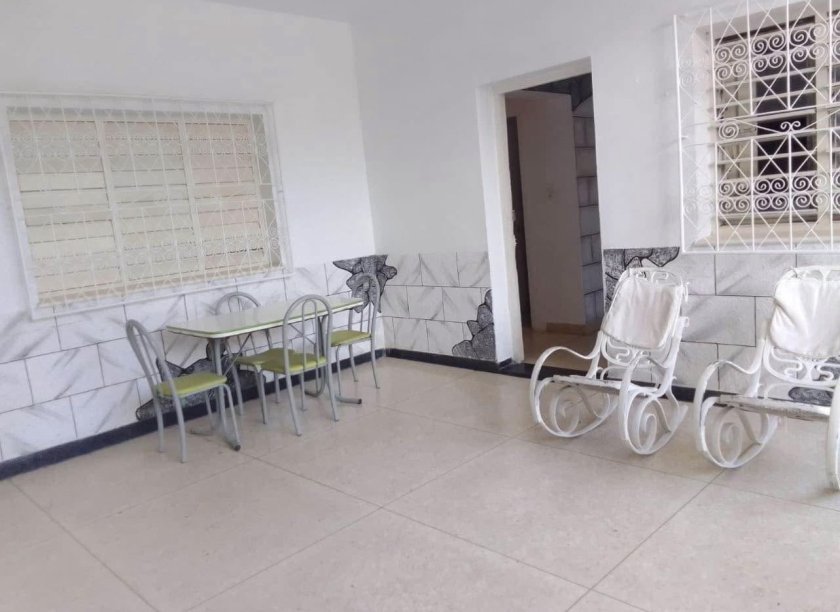 Detached House with 4 bedrooms for sale in Marianao, La Habana