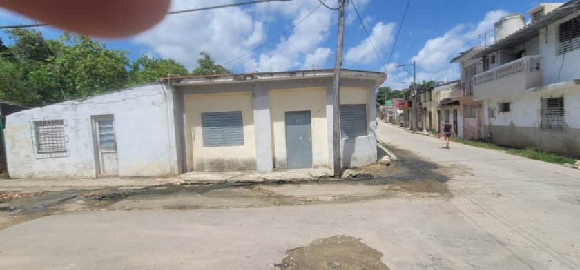 Casa de 2 habitaciones en venta en Guanabacoa, La Habana