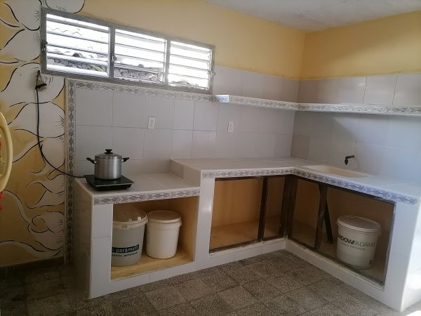 Detached House with 3 bedrooms for sale in Roberto Rívas Fraga, Ciego de Ávila - 4