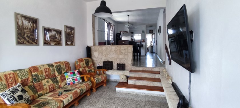 Casa de 3 habitaciones en venta en La Lisa, La Habana