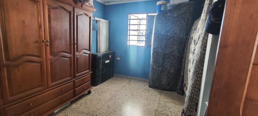 Casa de 3 habitaciones en venta en La Lisa, La Habana