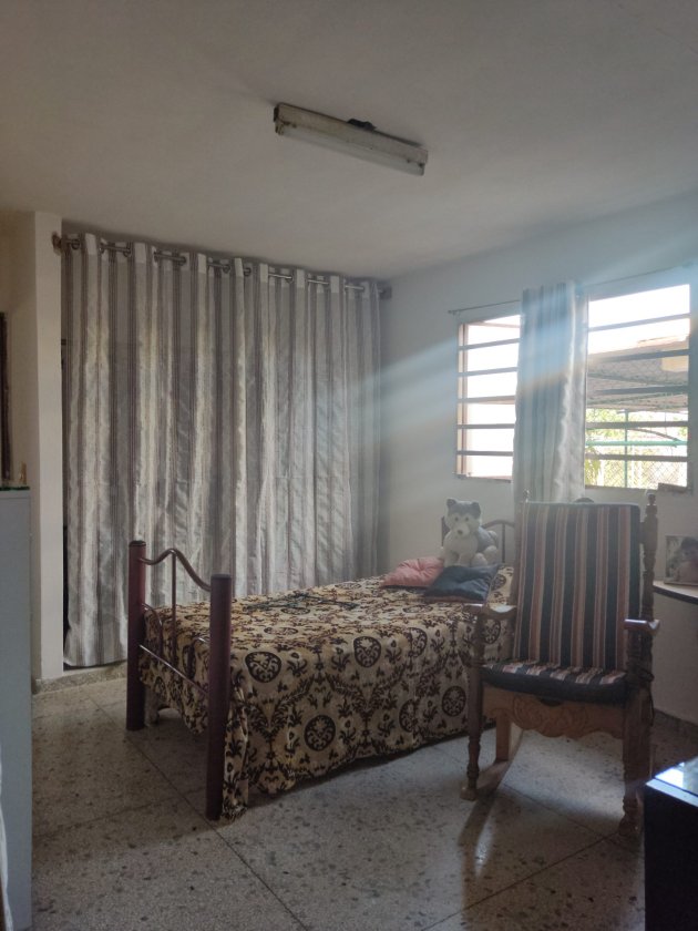 Casa de 3 habitaciones en venta en La Lisa, La Habana