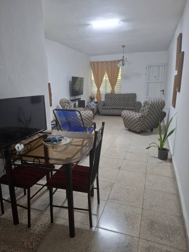 Apartamento de 3 habitaciones en venta en Boyeros, La Habana