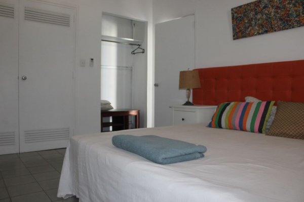 Apartamento de 2 habitaciones en venta en Vedado, Plaza de la Revolución, La Habana - 12