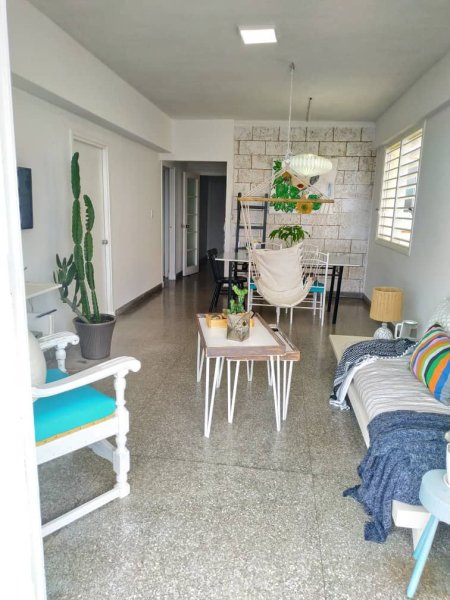 Apartamento de 2 habitaciones en venta en Vedado, Plaza de la Revolución, La Habana - 3
