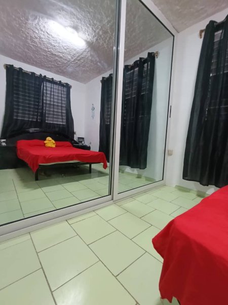 Casa de 3 habitaciones en venta en El Canal, Cerro, La Habana - 8