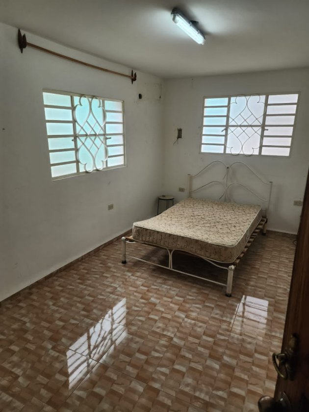 Apartamento de 2 habitaciones en venta en Los Sitios, Centro Habana, La Habana