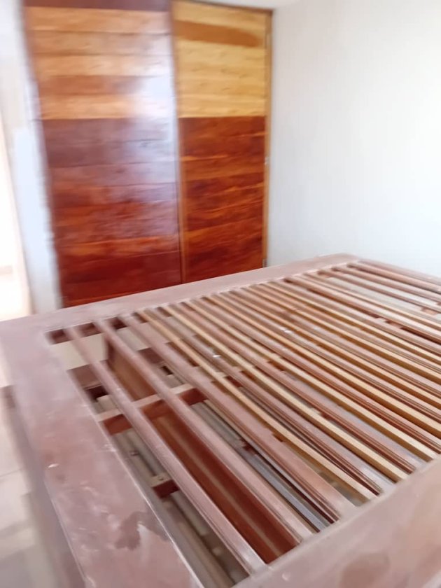 Casa Independiente de 4 habitaciones en venta en Cojímar, Habana del Este, La Habana