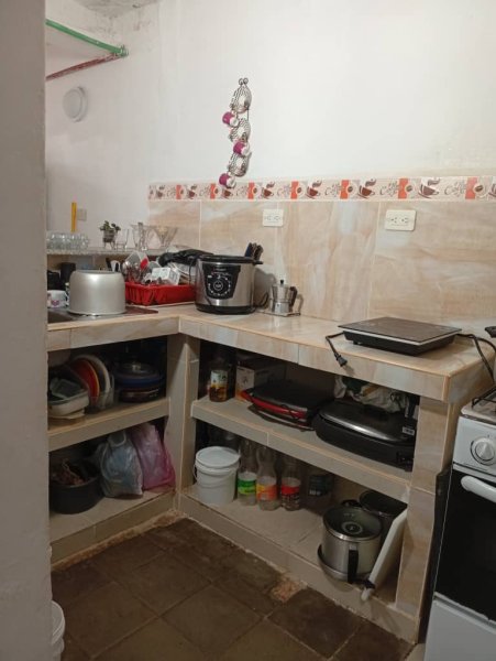 Apartment with 2 bedrooms for sale in Camilo Cienfuegos, Habana del Este, La Habana - 3