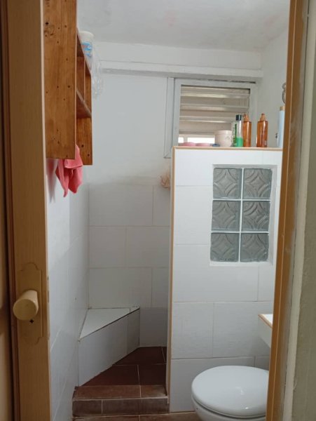 Apartment with 2 bedrooms for sale in Camilo Cienfuegos, Habana del Este, La Habana - 9