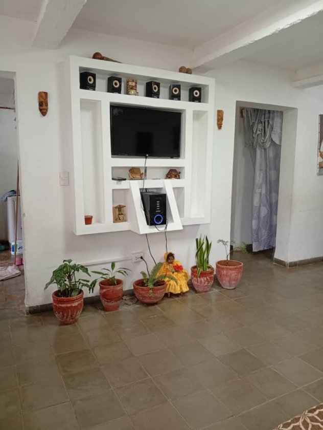 Apartamento de 2 habitaciones en venta en Camilo Cienfuegos, Habana del Este, La Habana