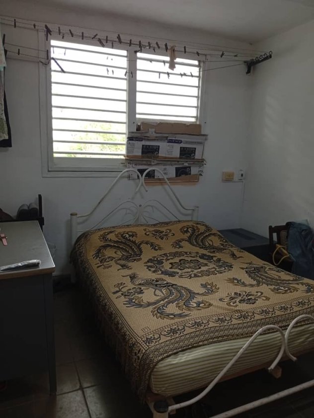 Apartamento de 2 habitaciones en venta en Camilo Cienfuegos, Habana del Este, La Habana