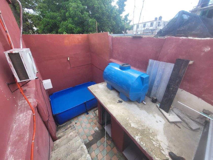 Casa Independiente de 2 habitaciones en venta en Guanabacoa, La Habana