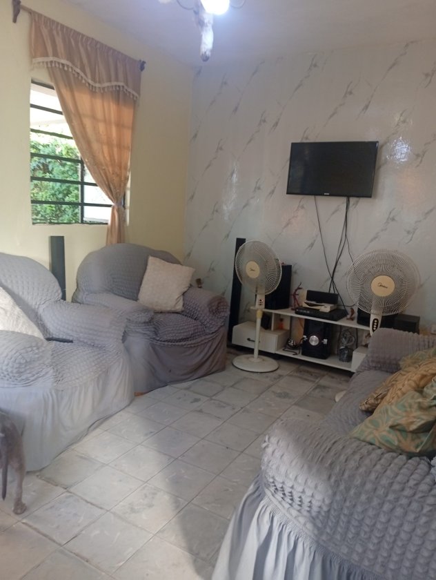 Casa Independiente de 2 habitaciones en venta en Lawton, Diez de Octubre, La Habana
