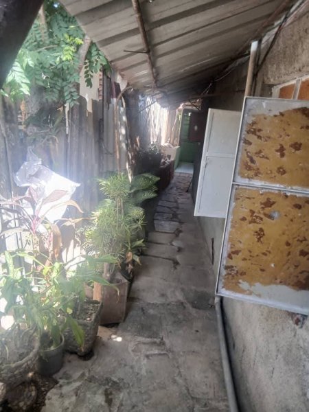 Casa de 4 habitaciones en venta en Luyanó Moderno, San Miguel del Padrón, La Habana