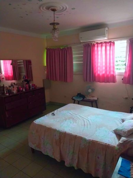 Detached House with 4 bedrooms for sale in Versalles - Coronela, La Lisa, La Habana - 10