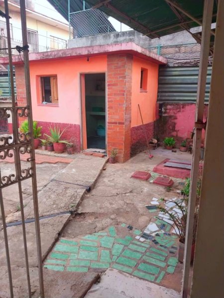 Detached House with 4 bedrooms for sale in Versalles - Coronela, La Lisa, La Habana - 8